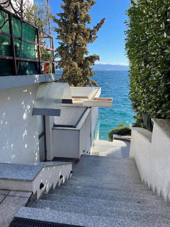 First Row To The Sea Apartamento Opatija Exterior foto