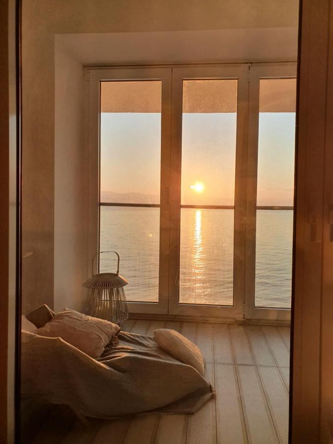 First Row To The Sea Apartamento Opatija Exterior foto