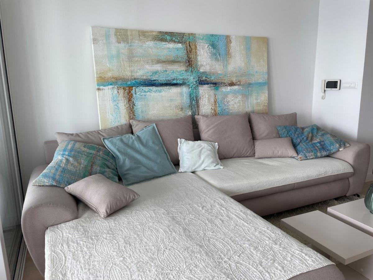 First Row To The Sea Apartamento Opatija Exterior foto
